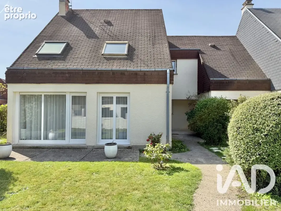 Photo 1 - Maison à MAROLLES-EN-HUREPOIX