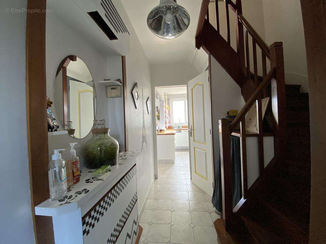 Maison à ROSNY-SUR-SEINE