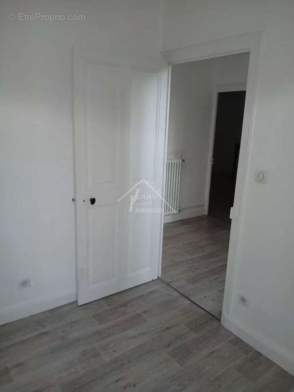 Appartement à VARENNES-SUR-ALLIER