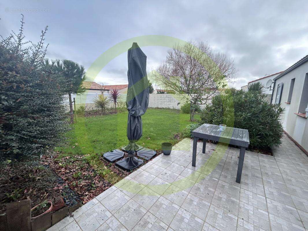 Maison à L'AIGUILLON-SUR-VIE