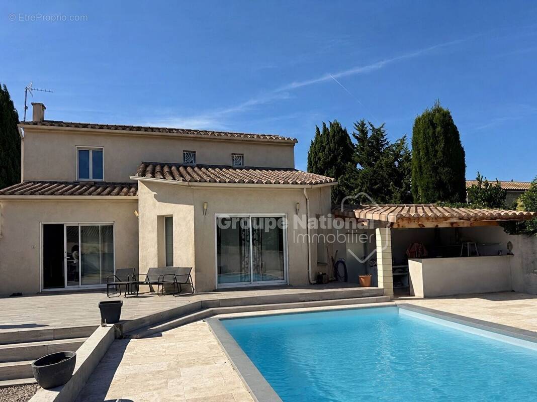 Maison à TARASCON