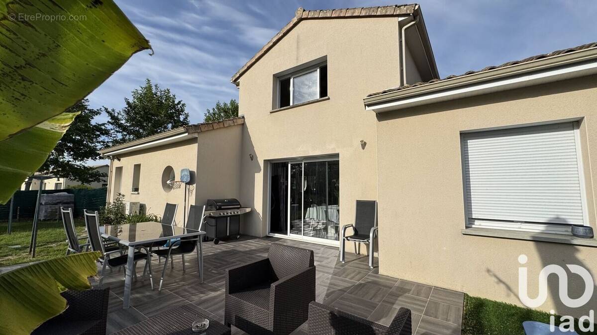 Photo 1 - Maison à VOUNEUIL-SUR-VIENNE