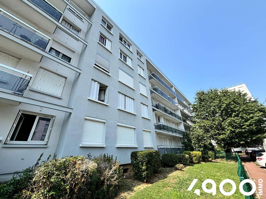 Appartement à RIS-ORANGIS