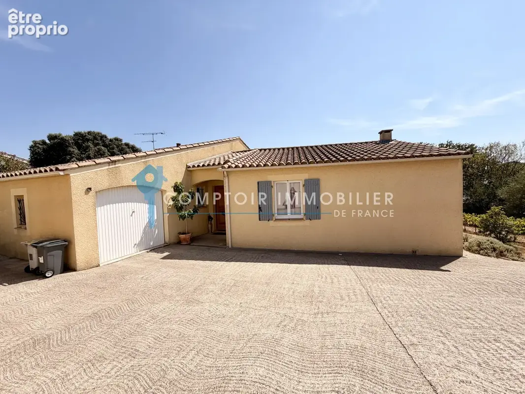 En exclusivité  sur les hauteurs de Vergèze, villa Plain pied de 120 m2 environ sur 832 m2, piscine garage et - photo 22