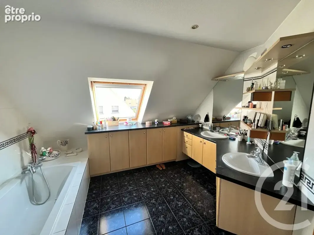 Maison 7 pièces 191 m² à vendre à Brumath (67170) - photo 12