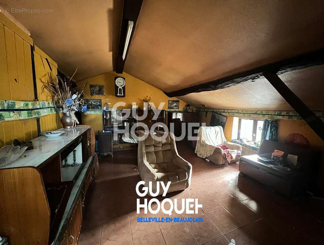 Maison à CORCELLES-EN-BEAUJOLAIS