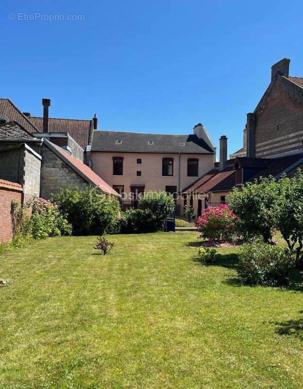 Maison à AUXI-LE-CHATEAU