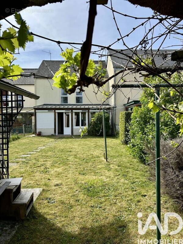 Photo 1 - Maison à SAINT-MARCEL