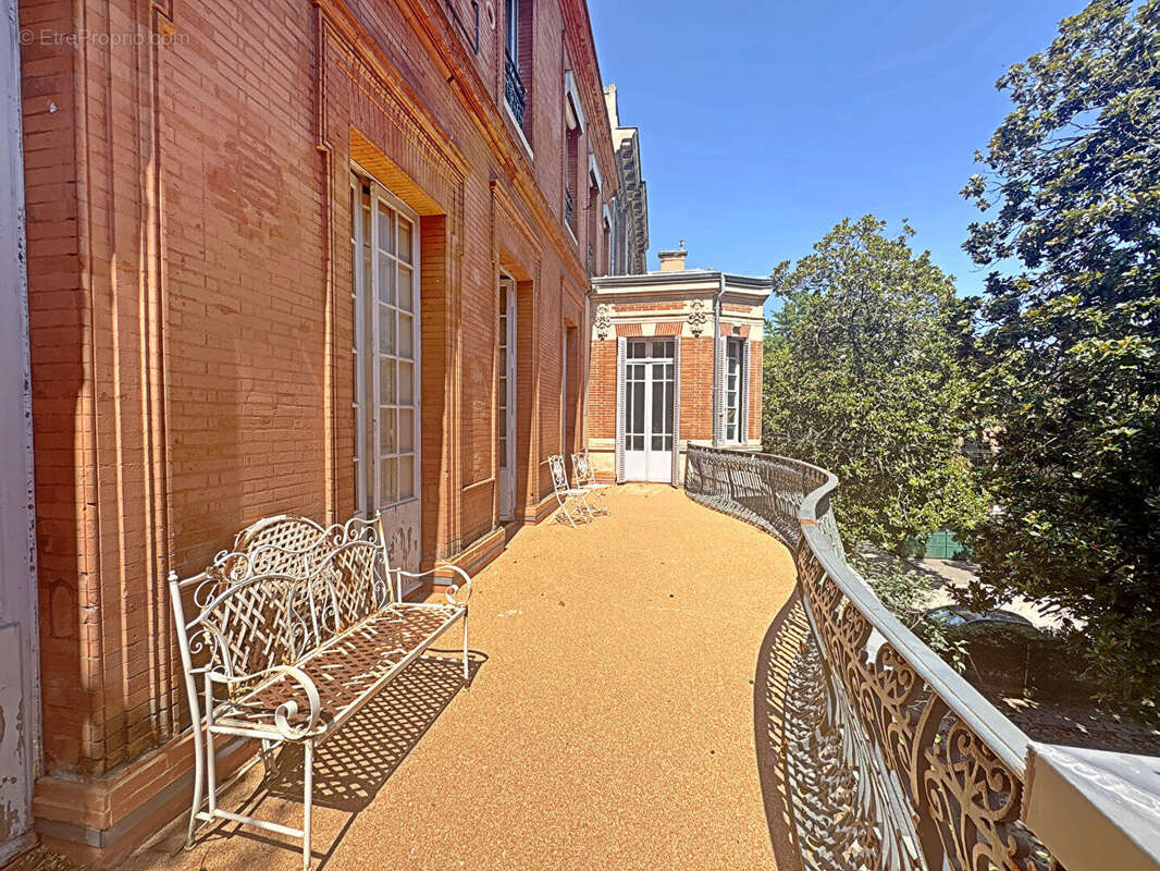 Commerce à TOULOUSE
