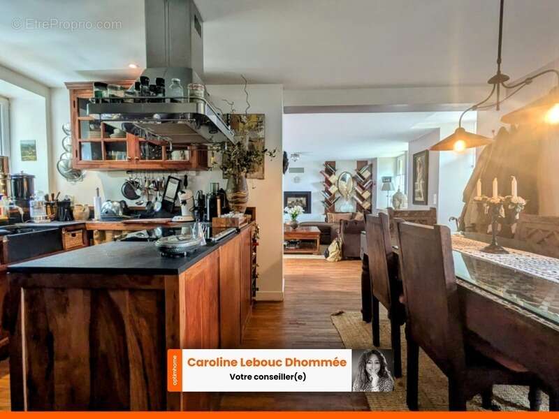Maison à LA PERRIERE