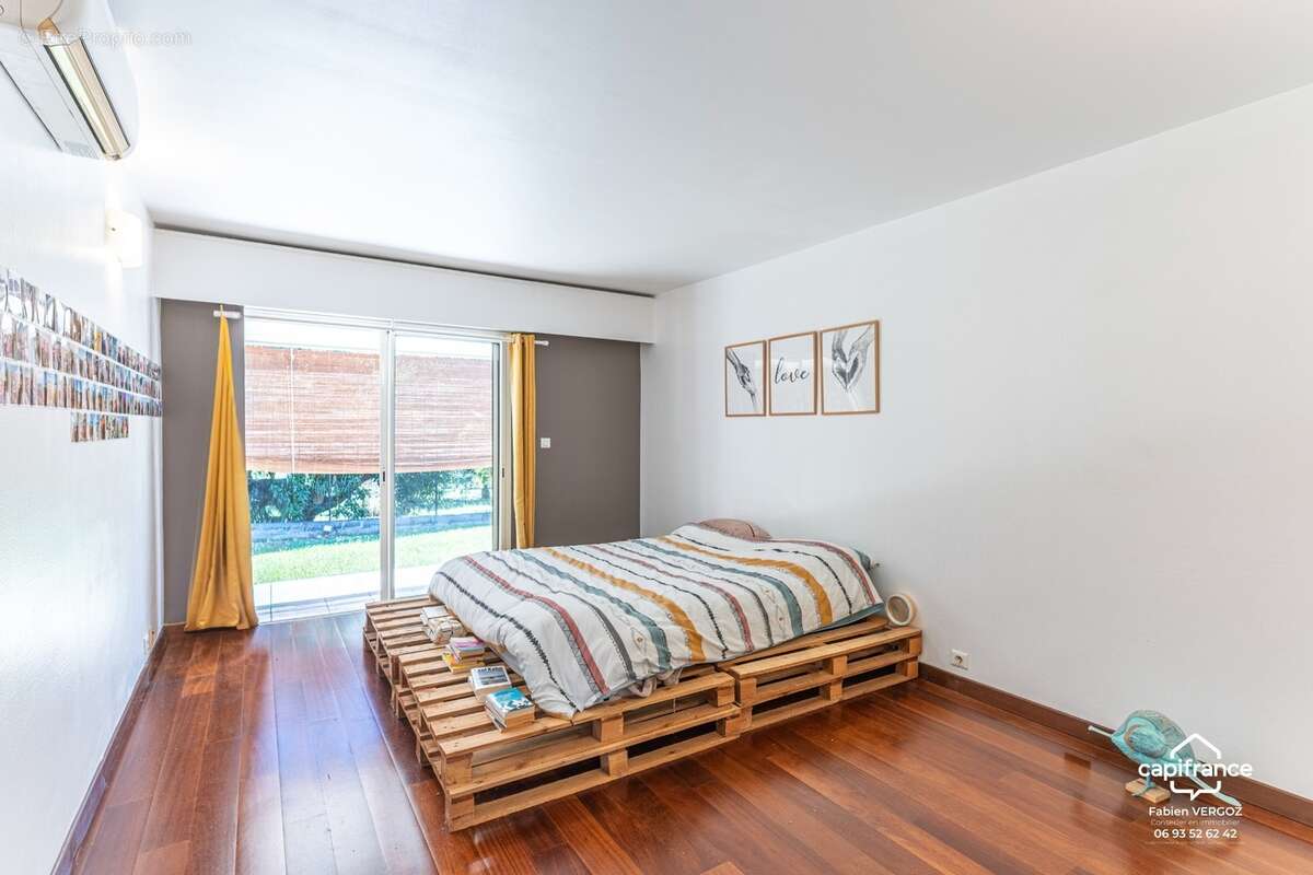 Maison familiale F4/5 de plain-pied avec varangue – Duparc, Sainte-Marie - photo 4