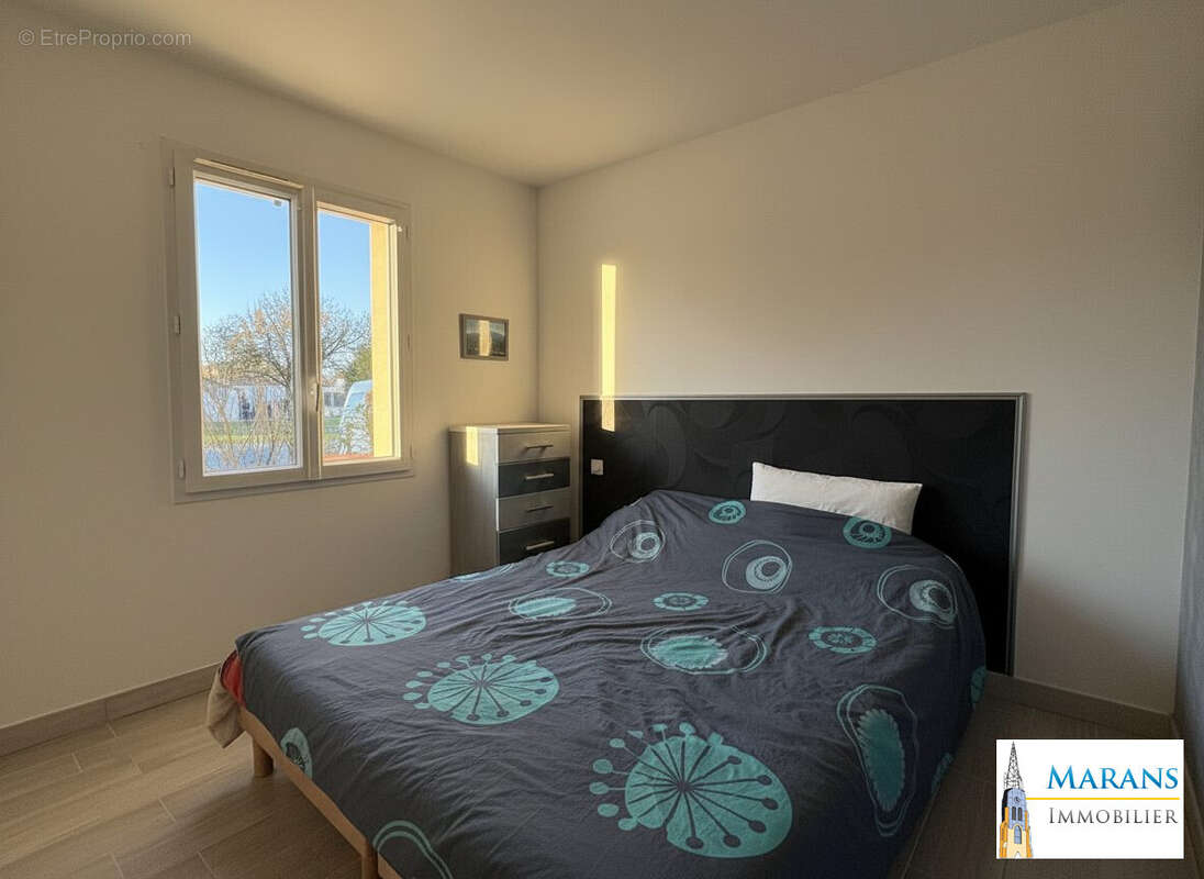 Maison à SAINT-SAUVEUR-D'AUNIS