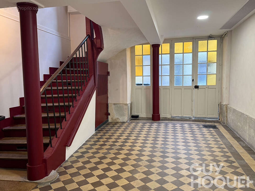 Appartement à VERSAILLES