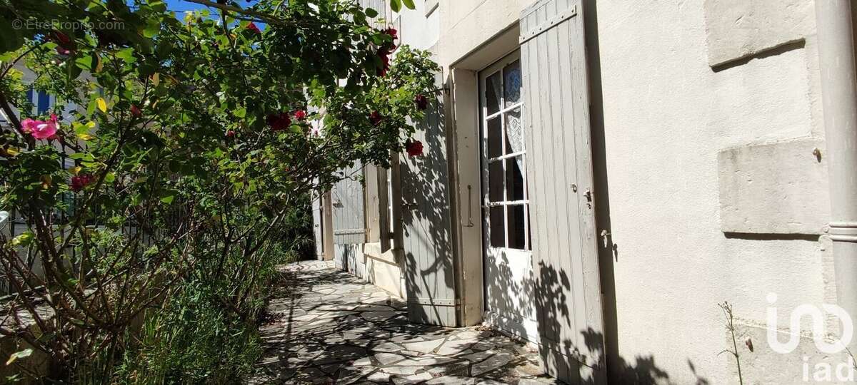 Photo 2 - Maison à SAINT-HILAIRE-LA-PALUD