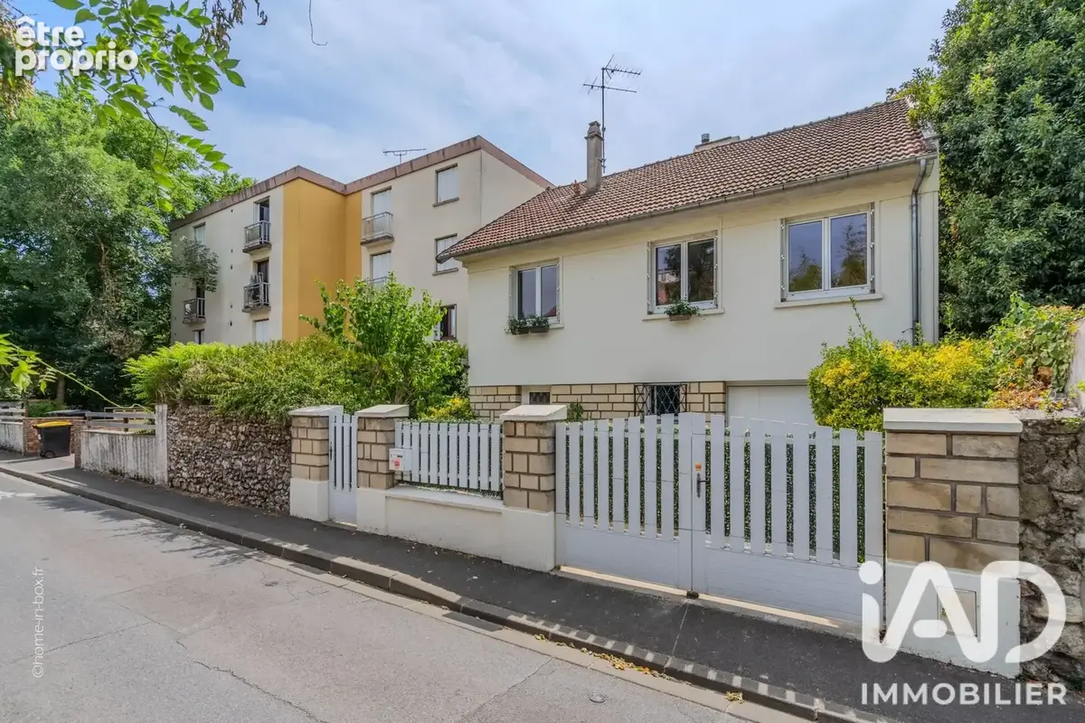 Photo 1 - Maison à BRY-SUR-MARNE