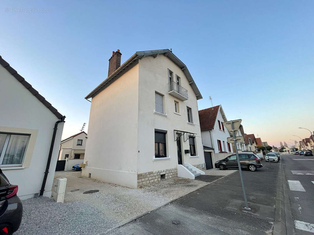 Appartement à LONGVIC