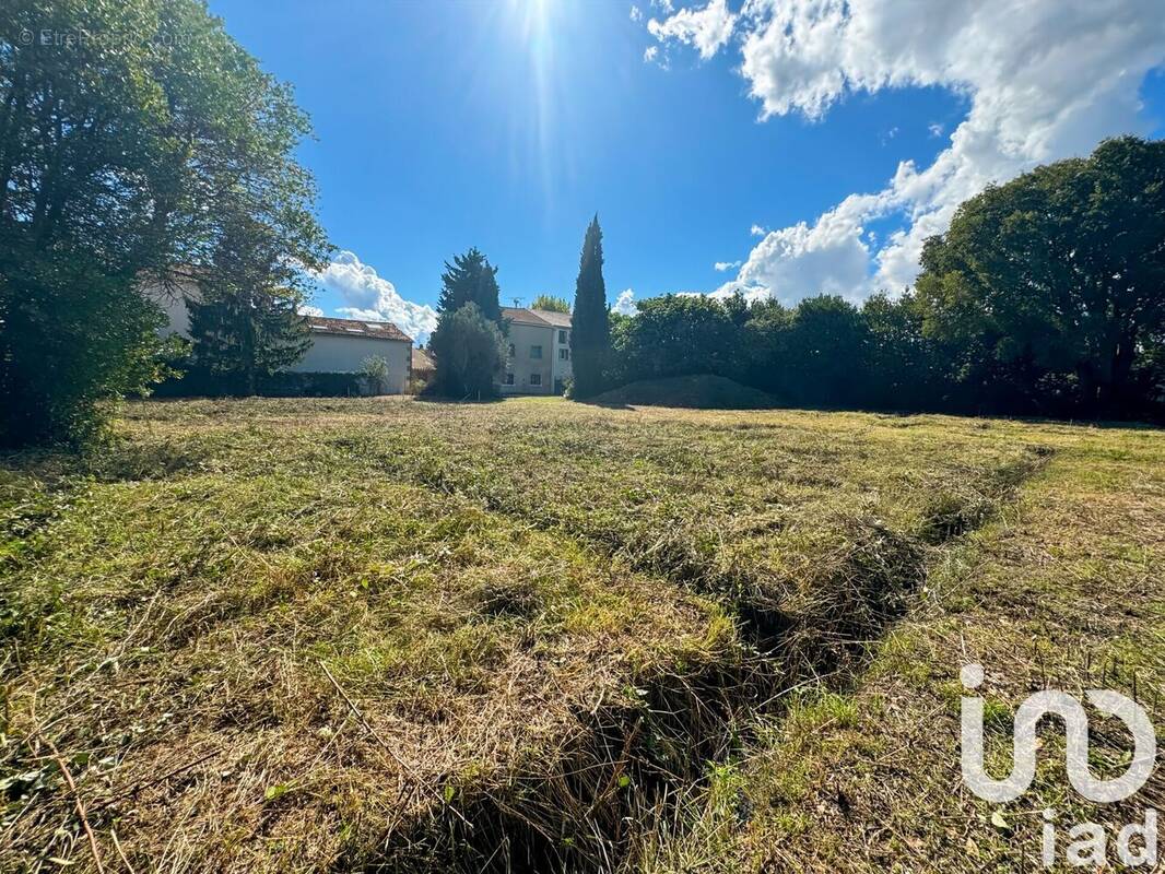 Photo 1 - Terrain à MAILLANE