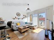 Appartement à VOISINS-LE-BRETONNEUX