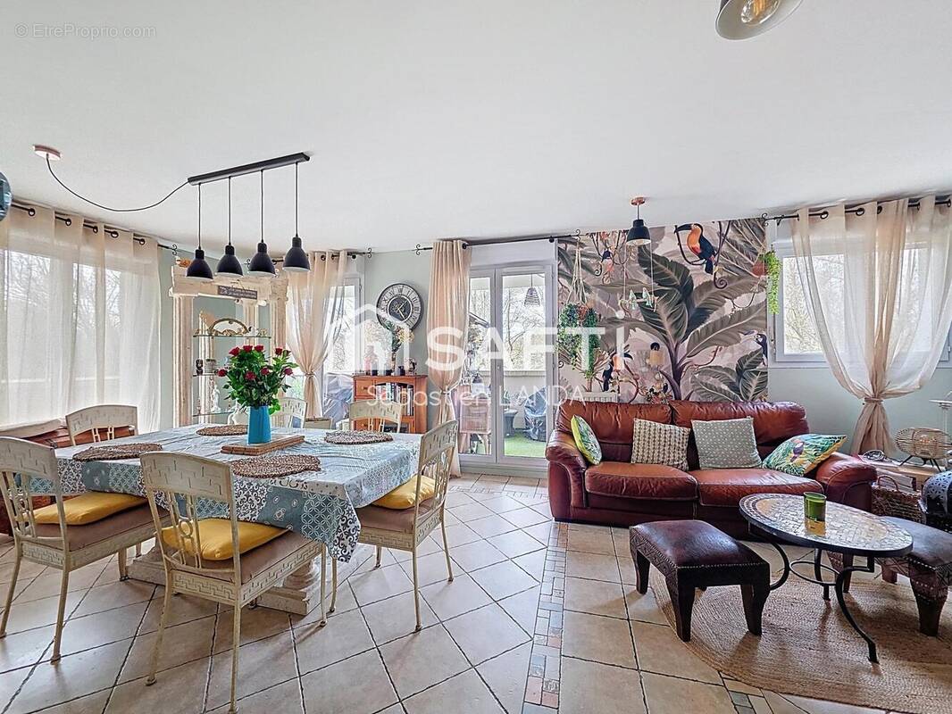 Photo 1 - Appartement à VILLENEUVE-LA-GARENNE