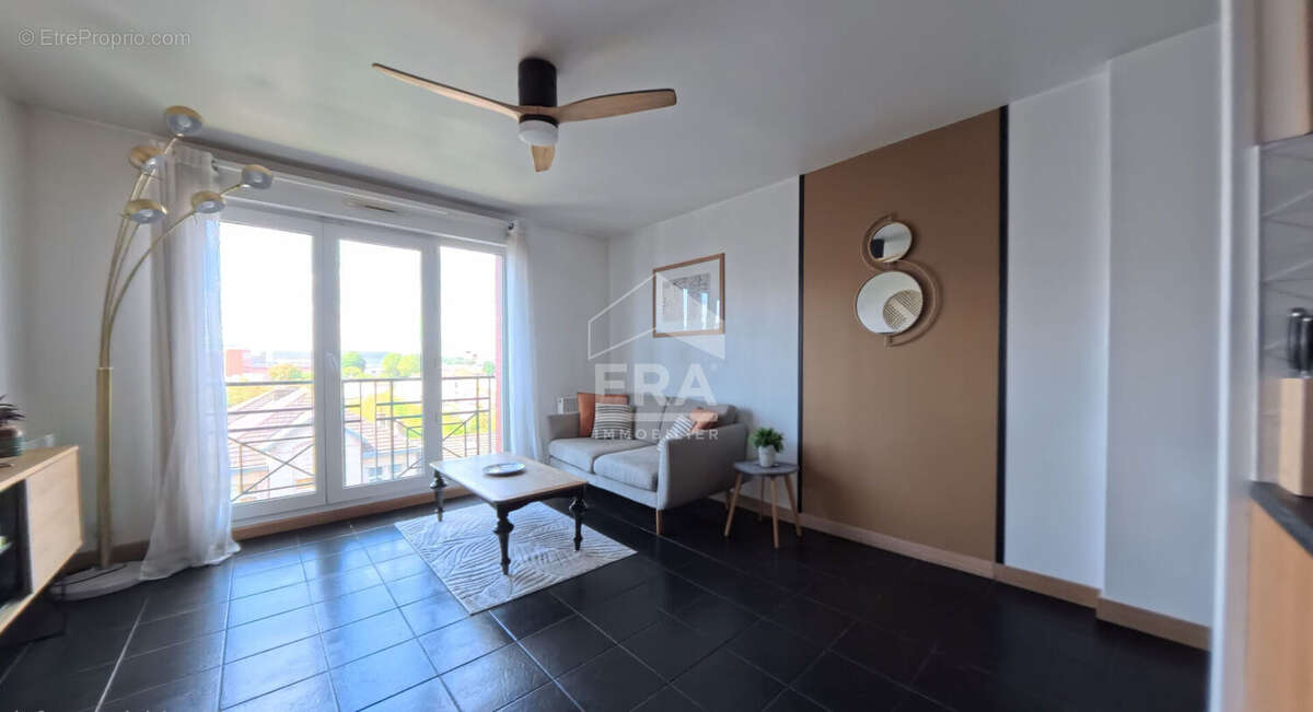 Appartement f3 avec parking - bd marcel sembat - photo 3