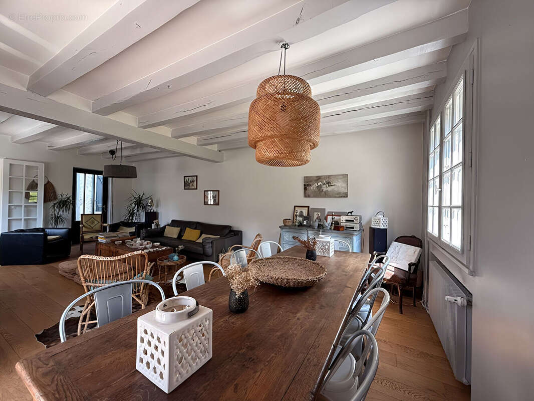 Maison à JOUY-EN-JOSAS