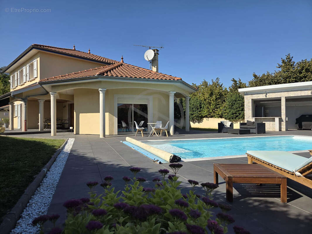 Maison à SOLAIZE