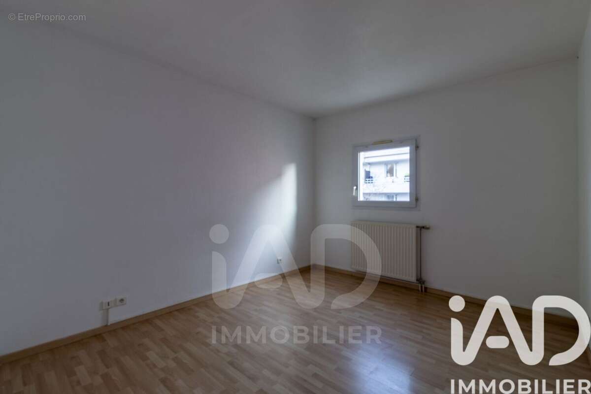 Photo 6 - Appartement à JOUY-LE-MOUTIER