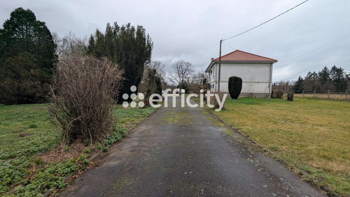 Maison à PESCHADOIRES