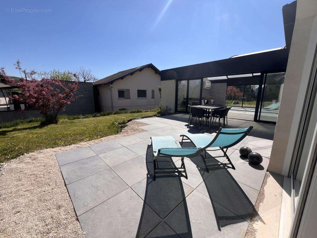 Maison à EVETTE-SALBERT