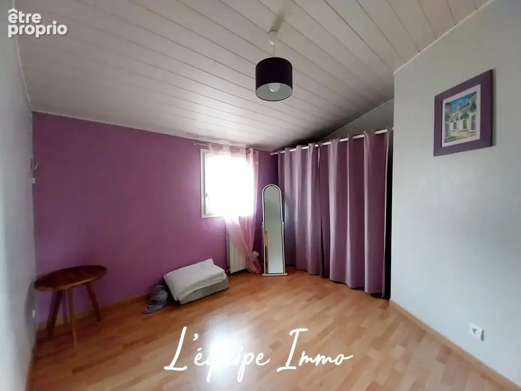 Maison T6 avec piscine et garage - photo 18