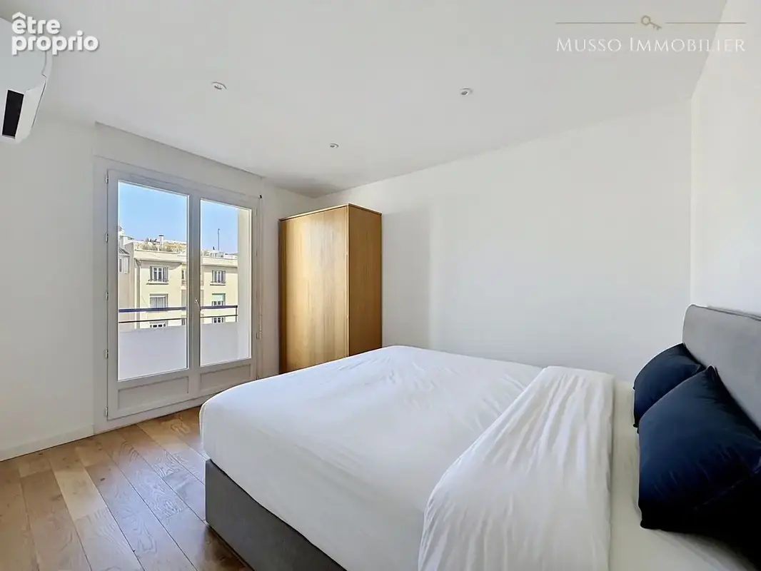 Appartement 3 pièces 82 m² à vendre à Marseille-8e (13008) - photo 8