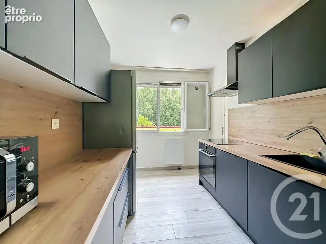 Appartement 57 m² à Pont-Eveque  - photo 4
