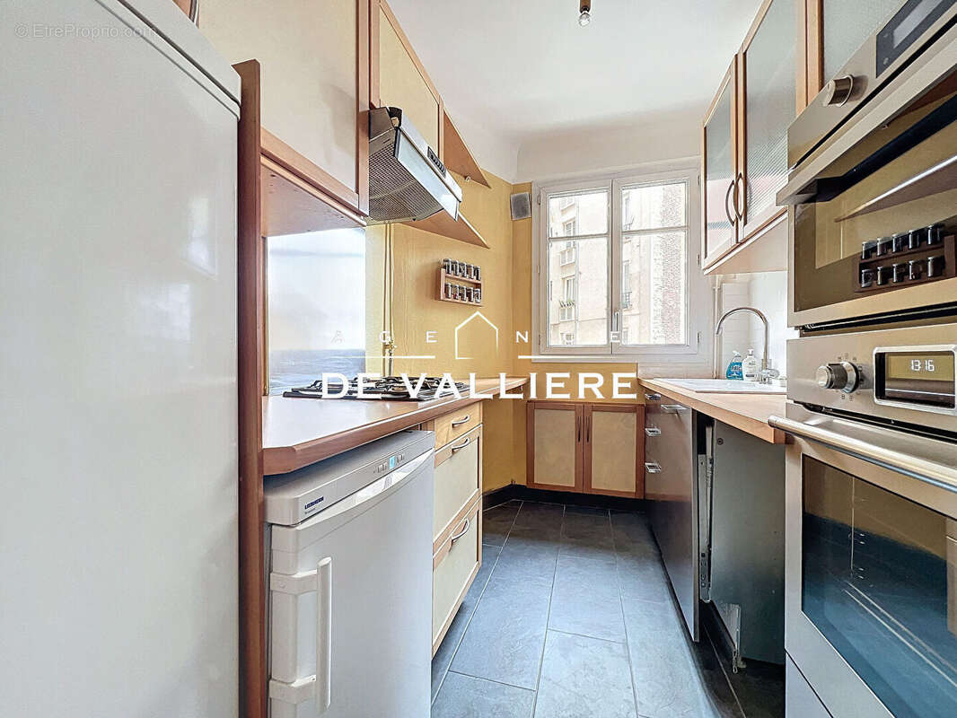 Appartement à NANTERRE