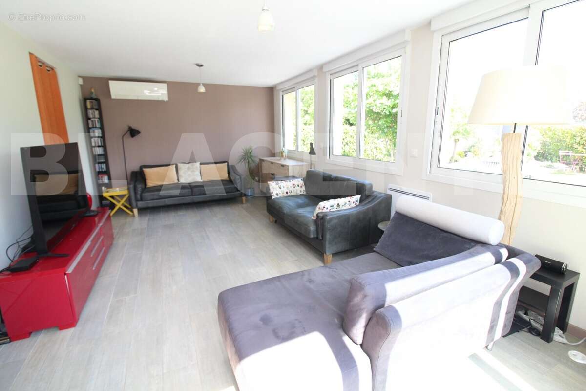 IMG_7529 - Maison à SERRIS