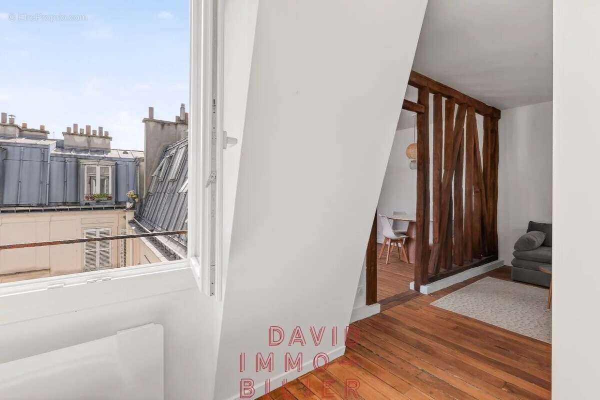 Appartement à PARIS-9E