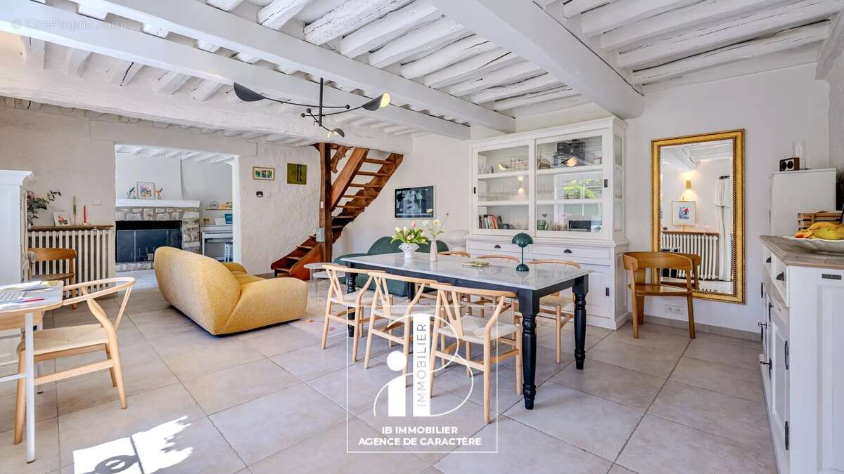 Maison à ARBONNE-LA-FORET