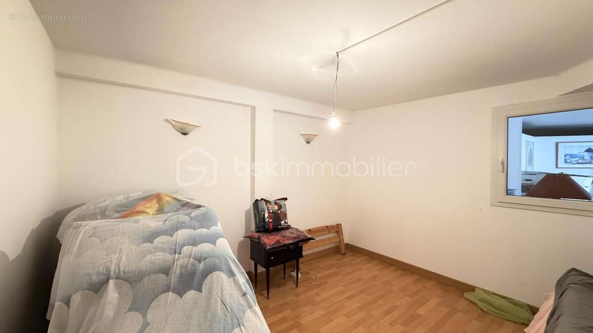 Maison - immeuble avec extèrieur - photo 24