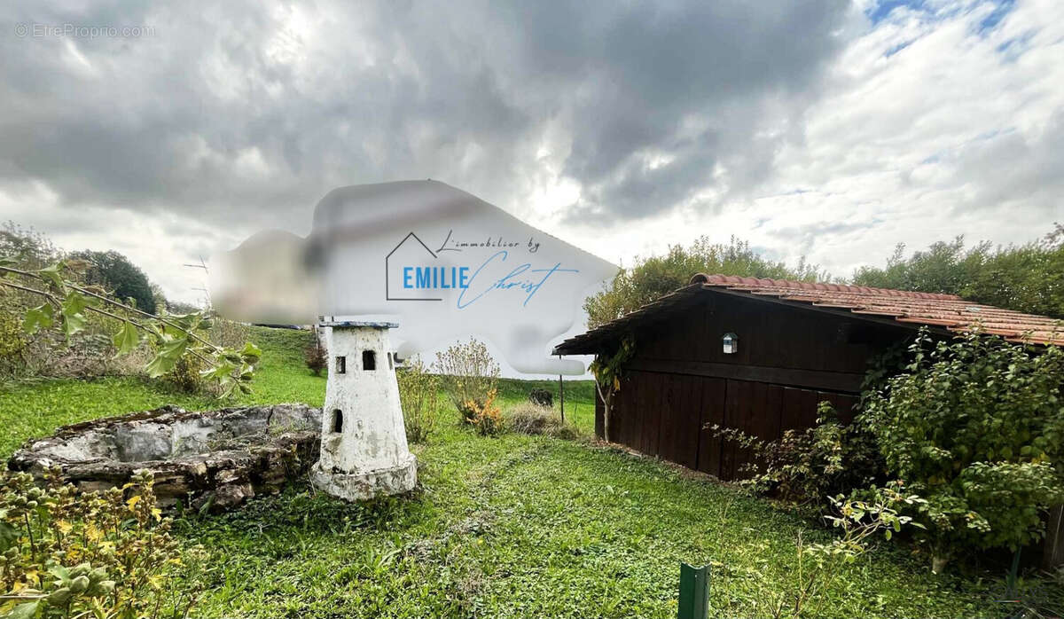 Maison à CONTZ-LES-BAINS