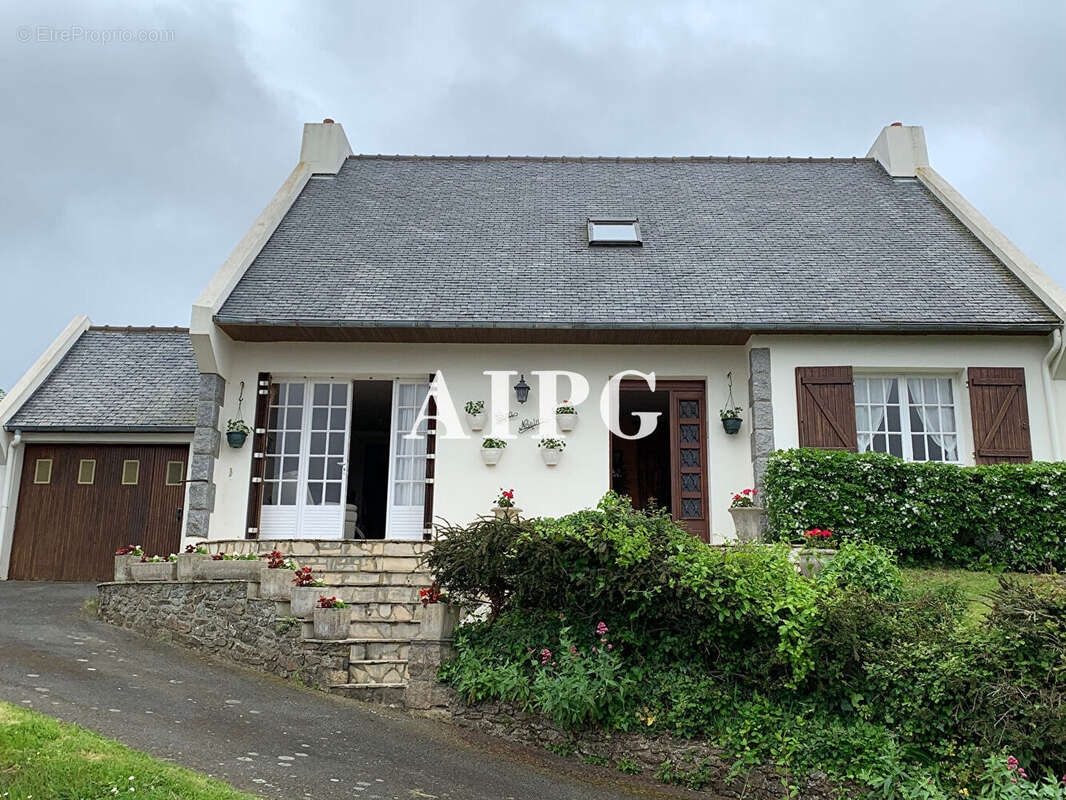 BINIC, maison traditionnelle, à 2 kilomètres de la mer, à vendre - photo 9
