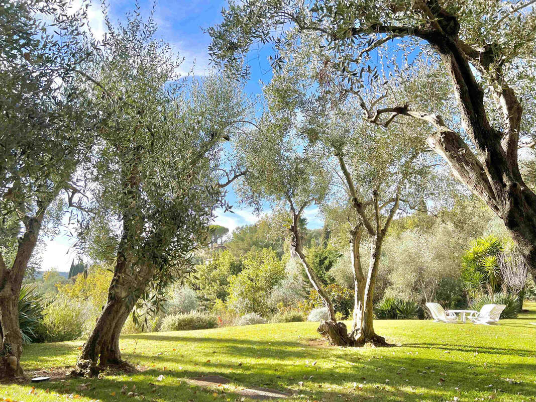 Maison à SPERACEDES