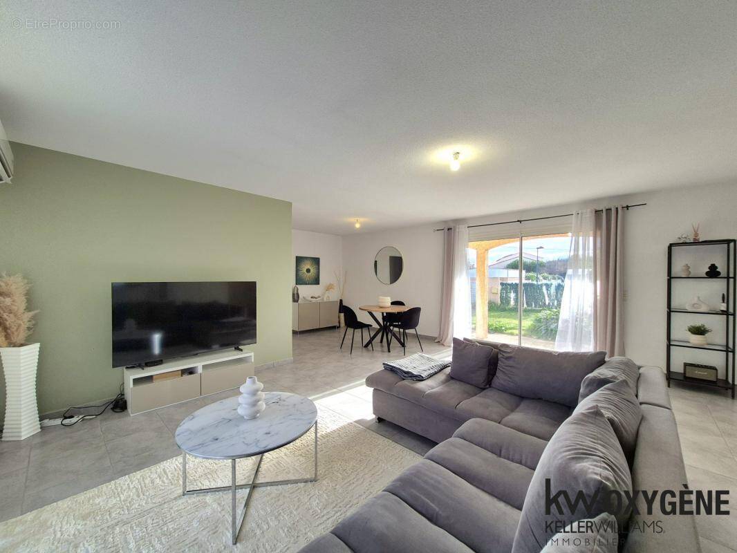 Maison à SAINT-HIPPOLYTE