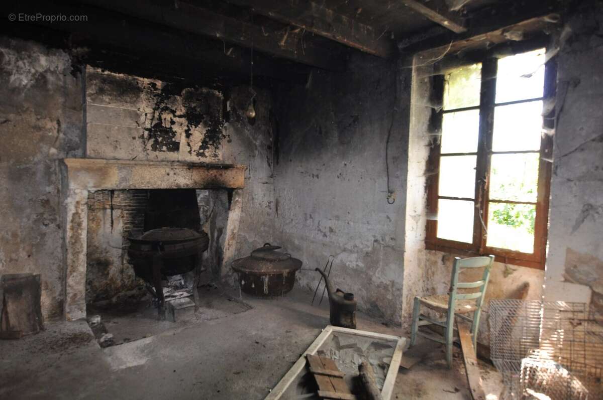 Petite maison de campagne  à rénover entièrement - photo 7