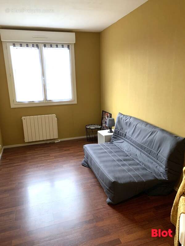 Appartement à LE RHEU