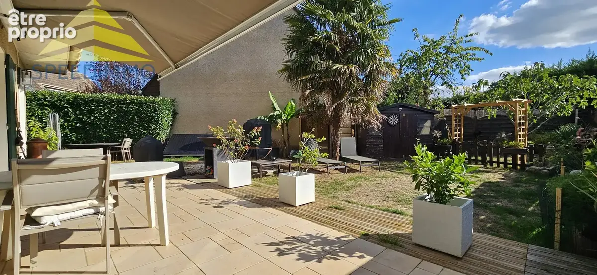 Photo Maison à Perigny au prix de 364 000€