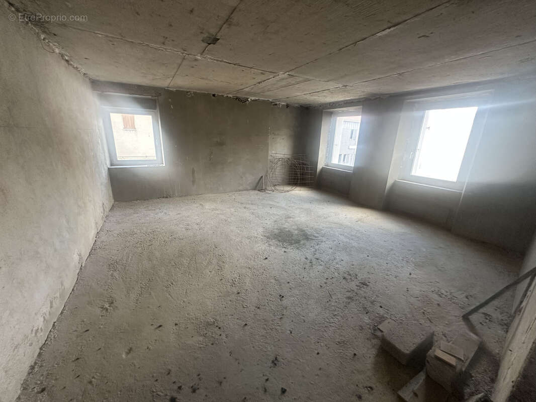 Appartement à YSSINGEAUX