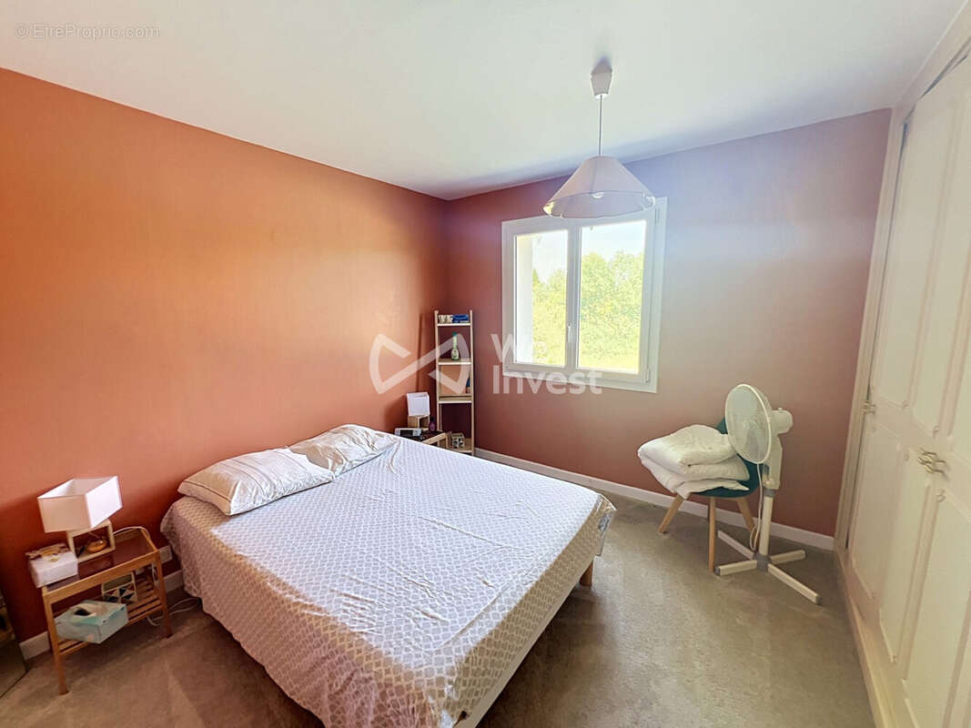 Maison 72 m² à Bourges  - photo 8
