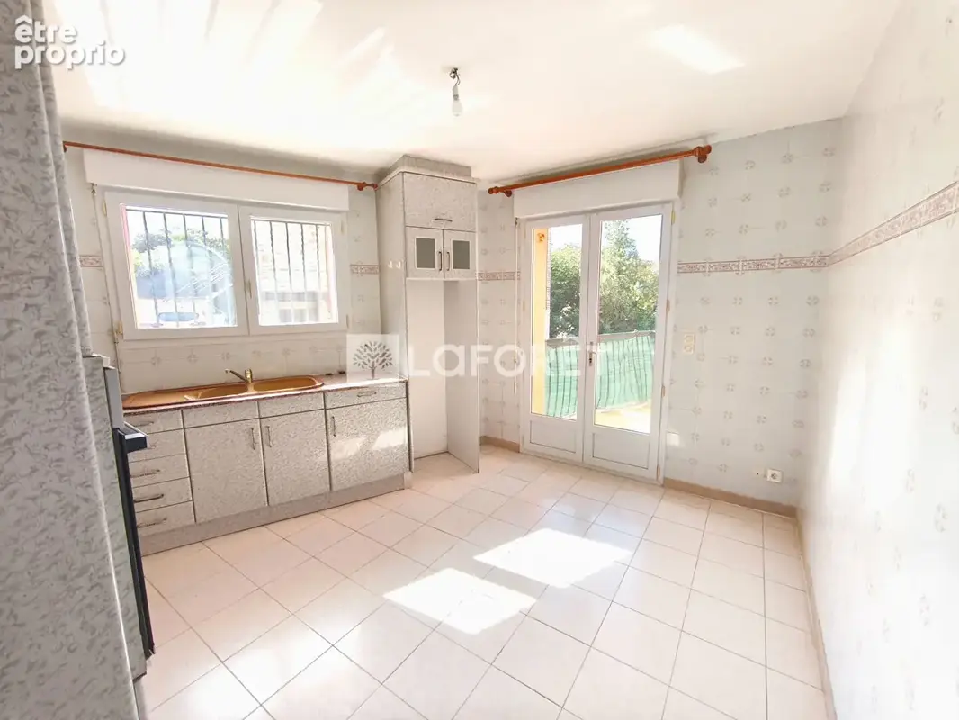 Maison Banyuls Dels Aspres 5 pièce(s) 114 m2 - photo 5