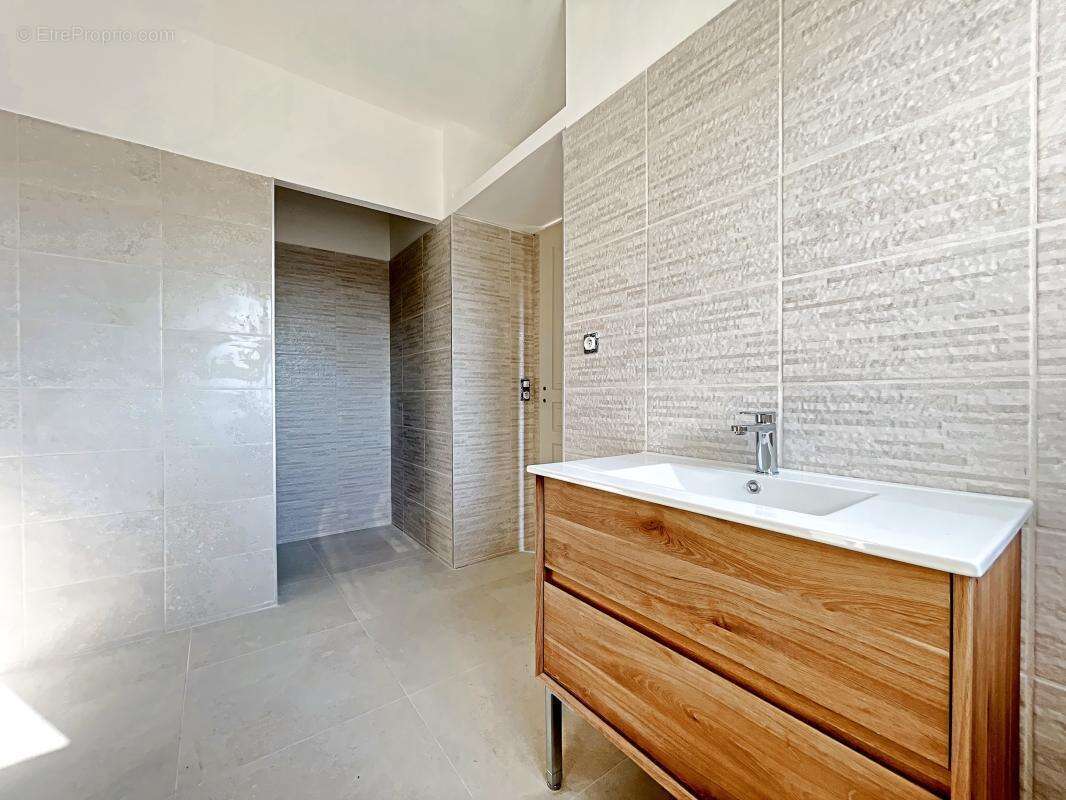 Maison 108 m² à Ginasservis  - photo 19