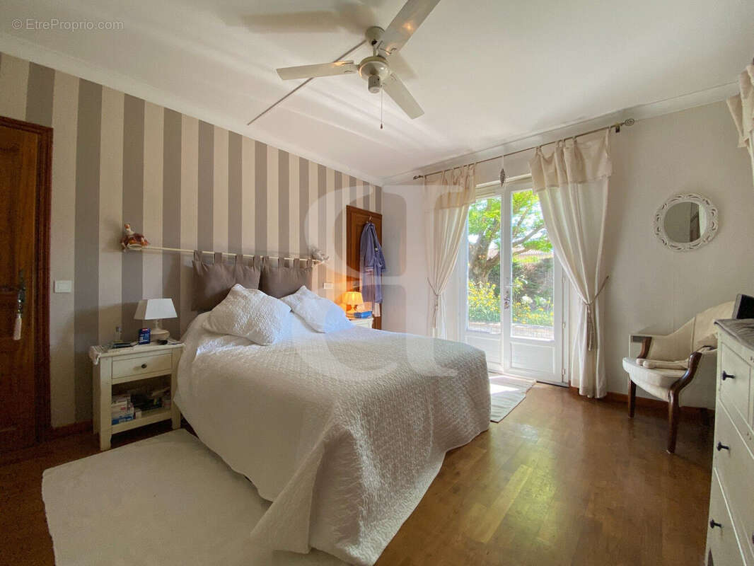 Maison à VAISON-LA-ROMAINE