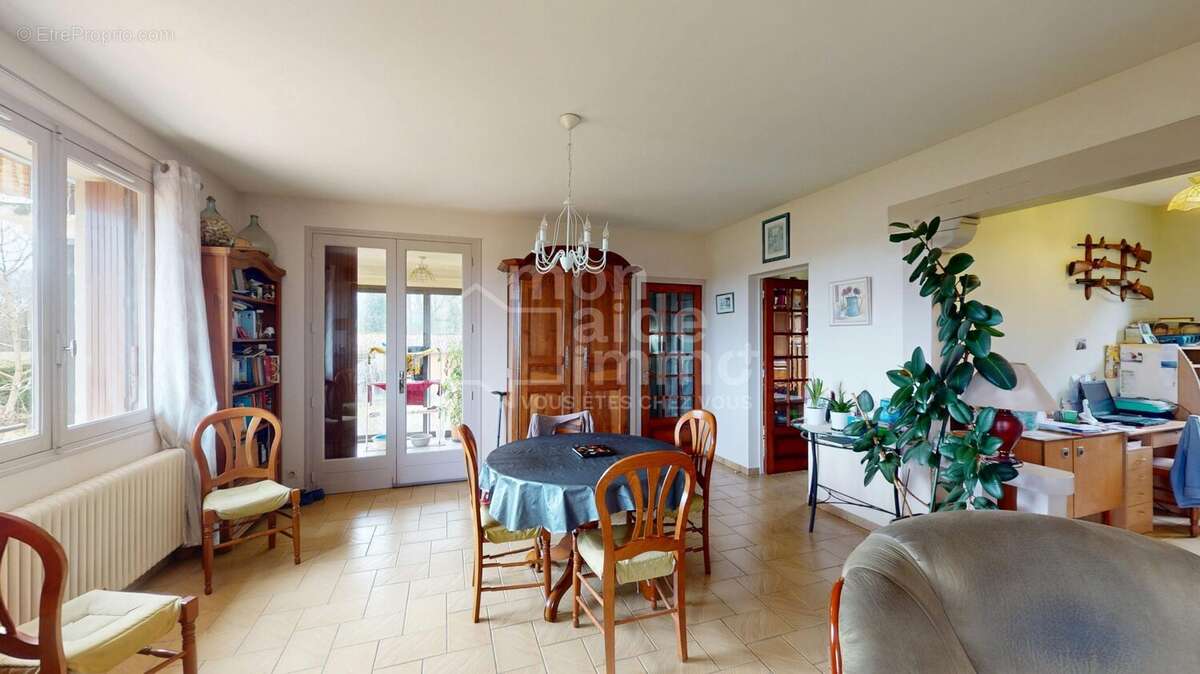 Maison à CASTELJALOUX